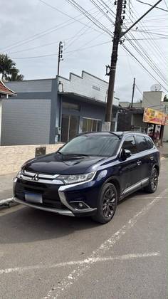 MITSUBISHI OUTLANDER 3.0 GT 4X4 V6 24V GASOLINA 4P AUTOMÁTICO MITSUBISHI OUTLANDER 3.0 GT 4X4 V6 24V GASOLINA 4P AUTOMÁTICO
